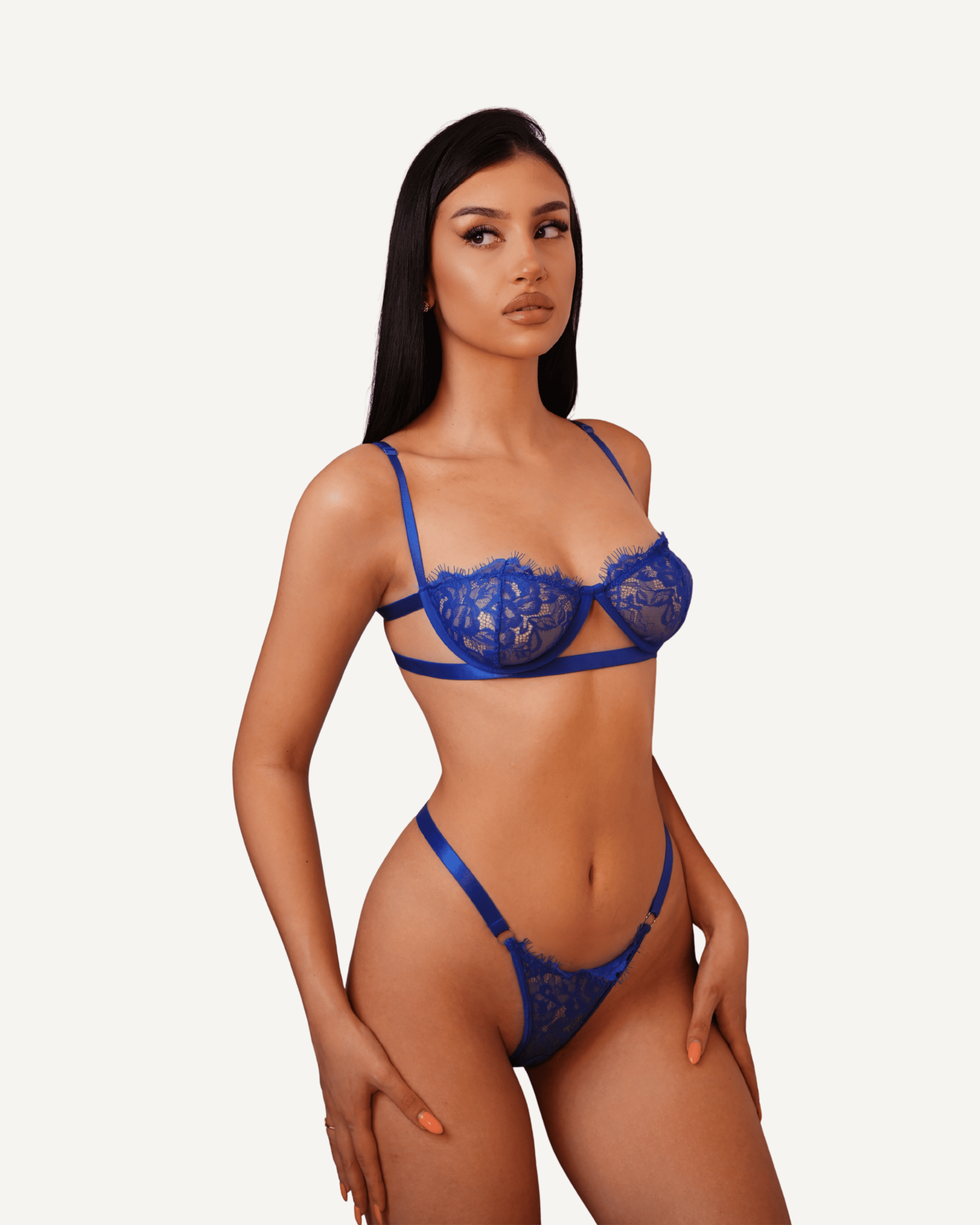 Desire 🌹 - Čipkani set sa podesivim trakama