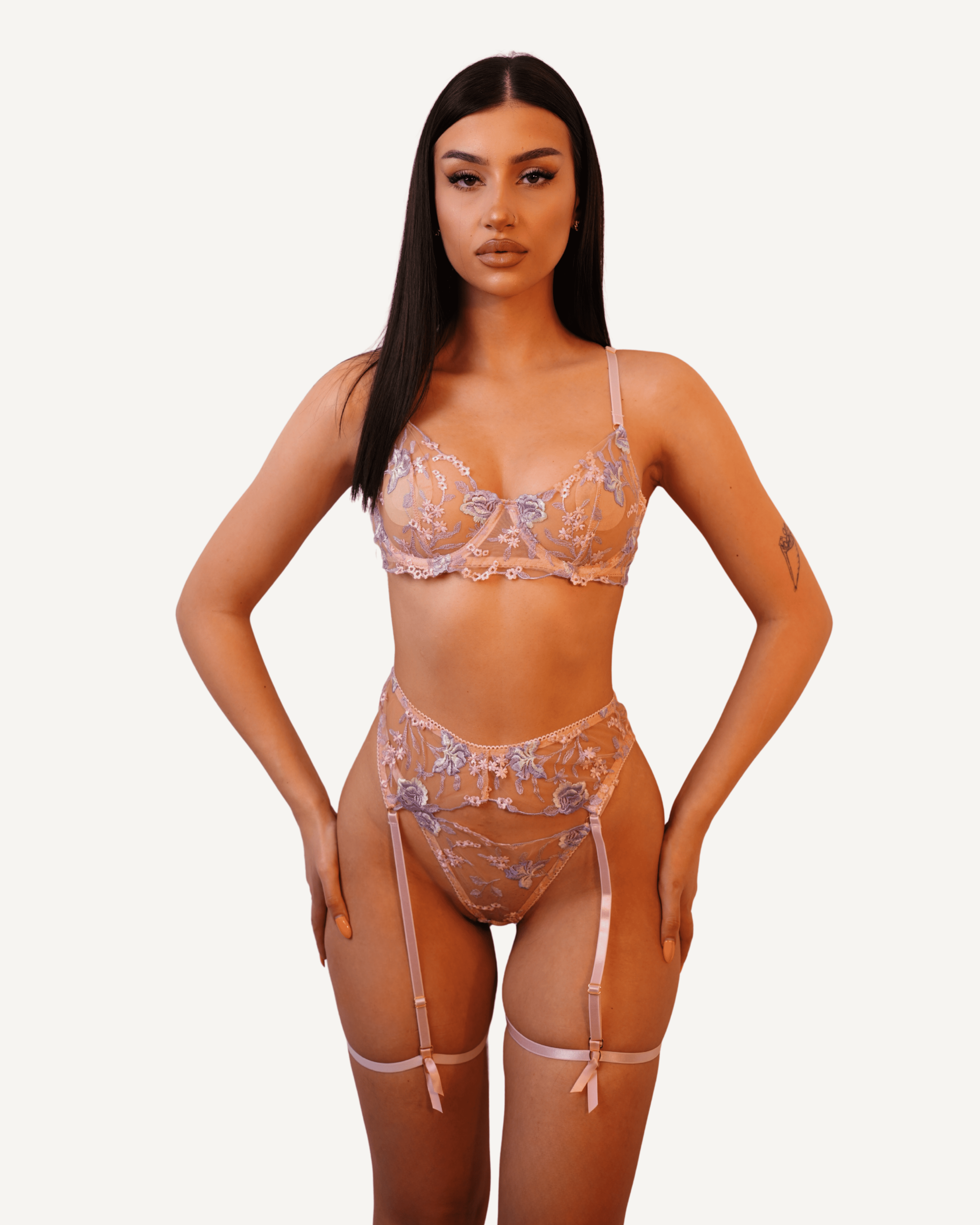 Pinky Pleasure 🧁 - trodelni set sa halterima